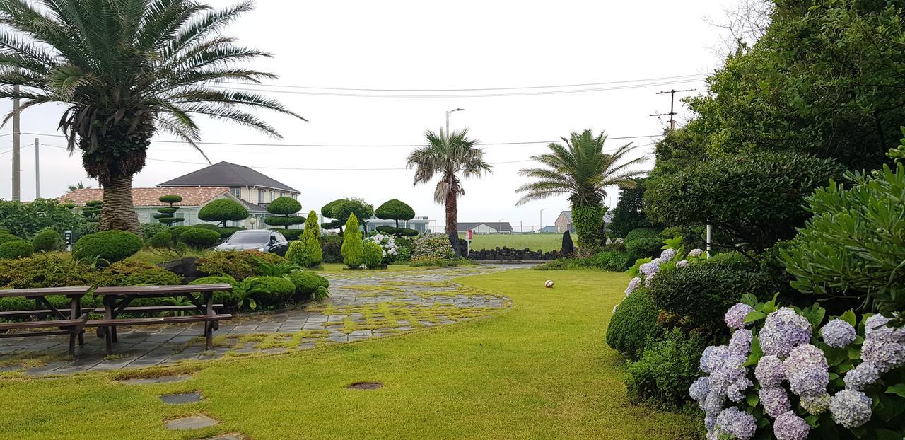 Jeju Again Olle Pension Exterior photo